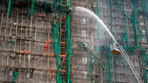 Bamboesteigers werkten mogelijk als 'snelweg voor het vuur' in Hongkong