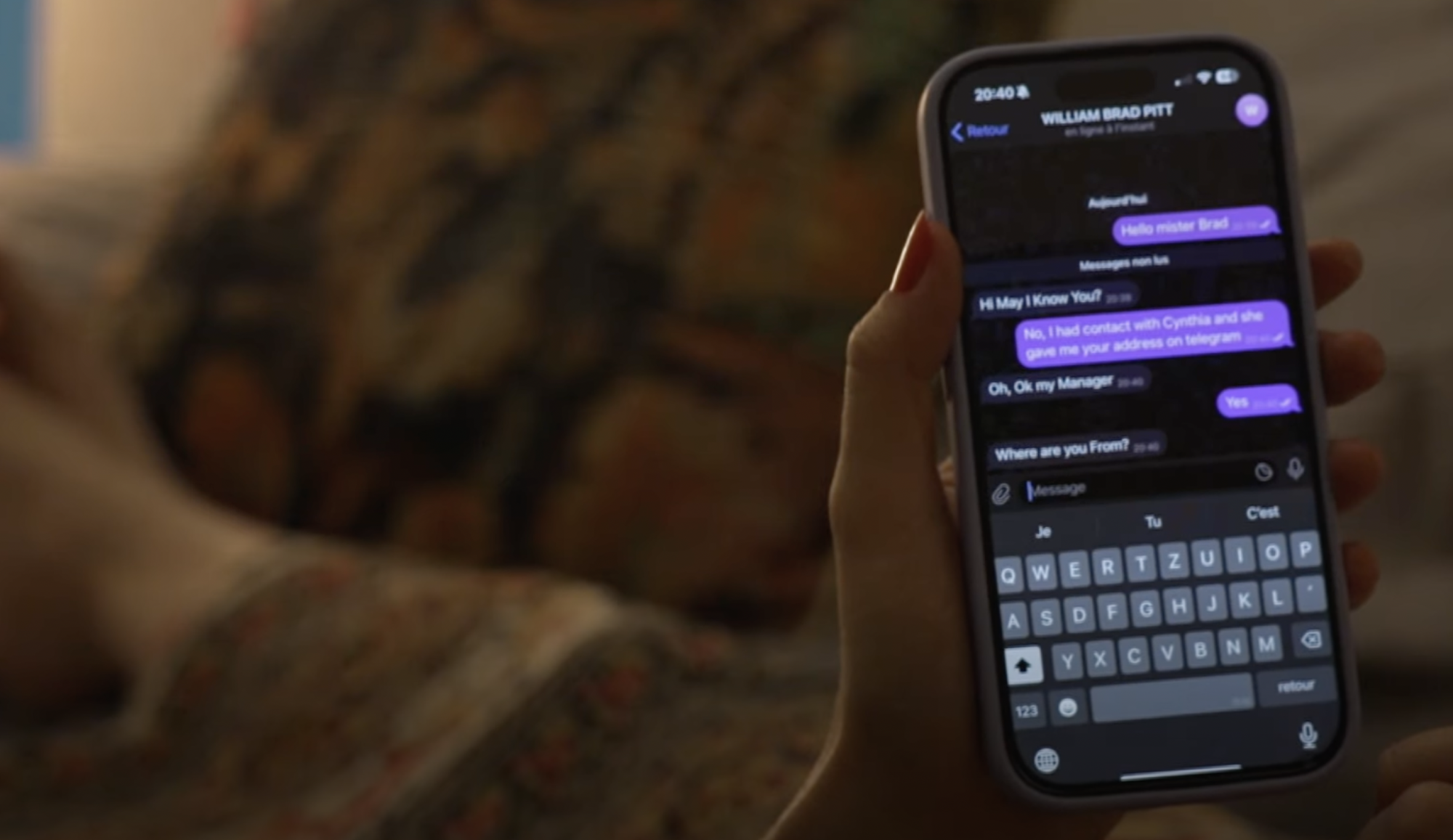 Een deel van het gesprek tussen de vrouw en 'Brad Pitt'.