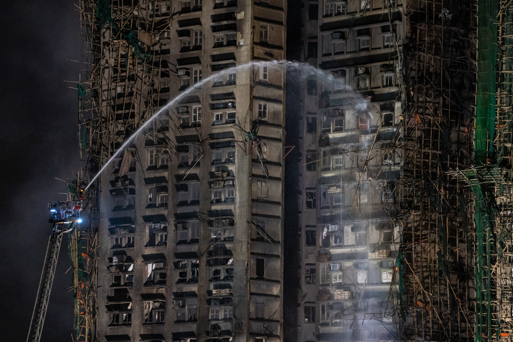 Dodental door brand Hongkong loopt op tot 94