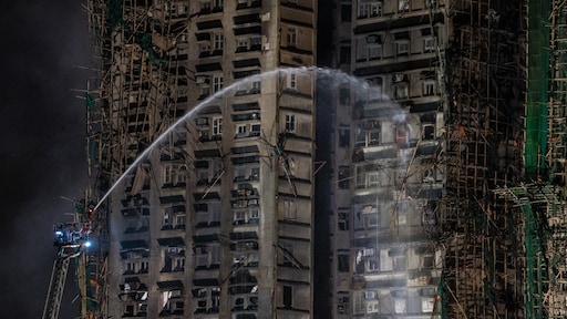 Dodental door brand Hongkong loopt op tot 94