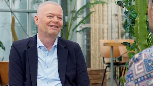 Darter Raymond van Barneveld 44 kilo afgevallen: 'Ik was het helemaal zat'