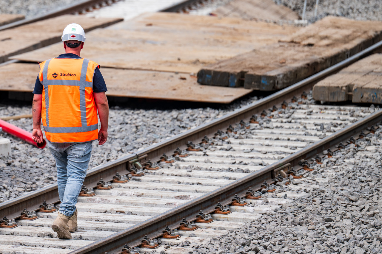 Te veel treinstoringen dit jaar, ProRail wijst naar contracten met aannemers