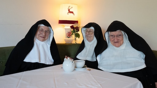 Nonnen krijgen toestemming om in gekraakt klooster Oostenrijk te blijven wonen