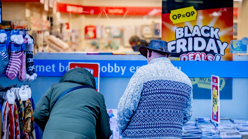 Consumenten besteden weer meer op Black Friday
