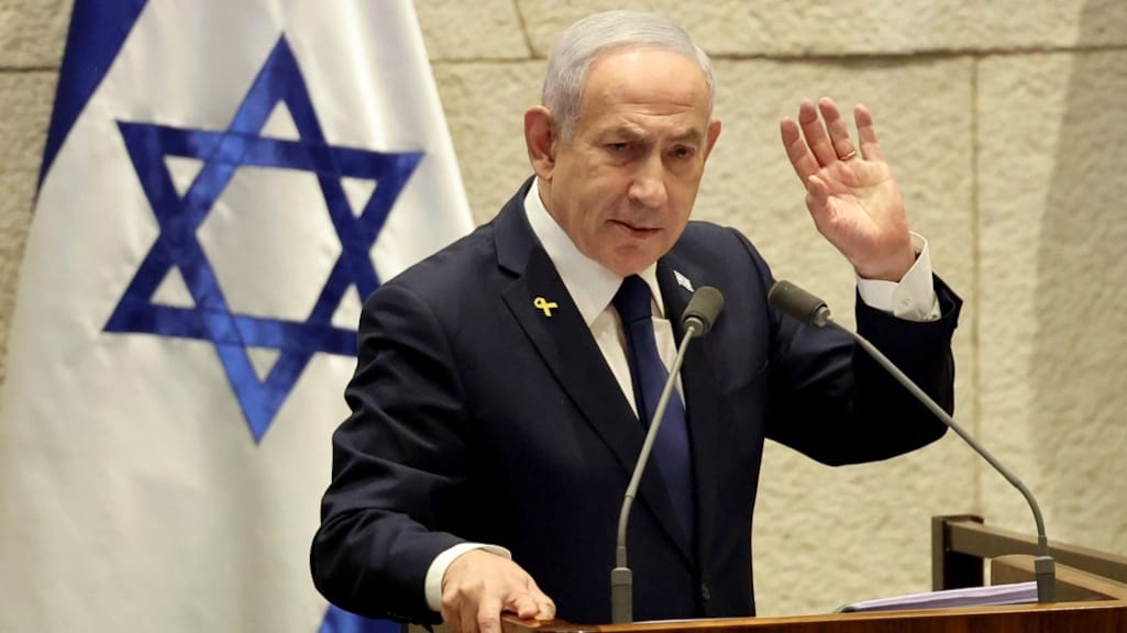 Netanyahu wil gratie in corruptiezaak, tot afgrijzen van oppositie: 'Een complete leugen'