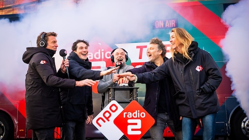 Radio 2-dj's openen stembus voor Top 2000