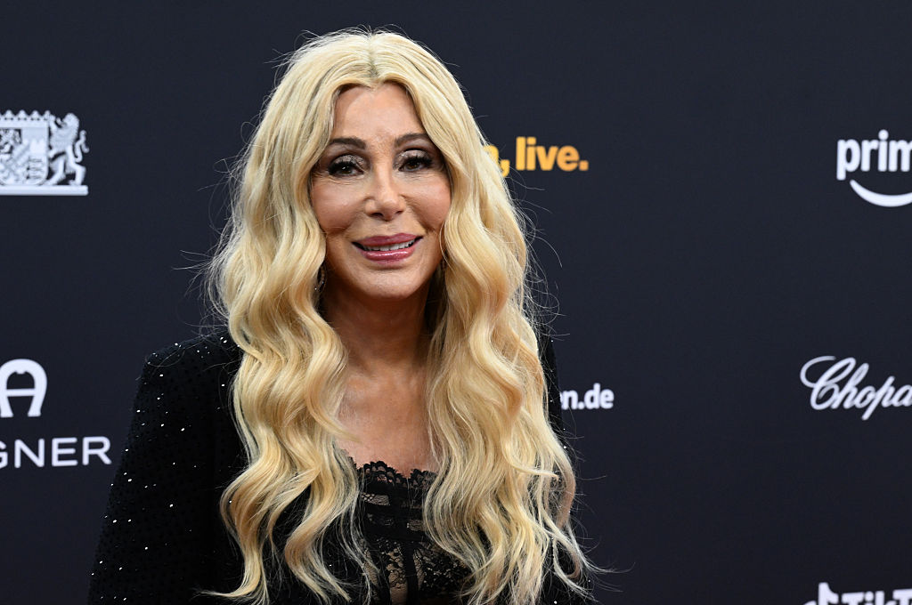 Zangeres Cher behoudt deel van royalties op hits met Sonny Bono