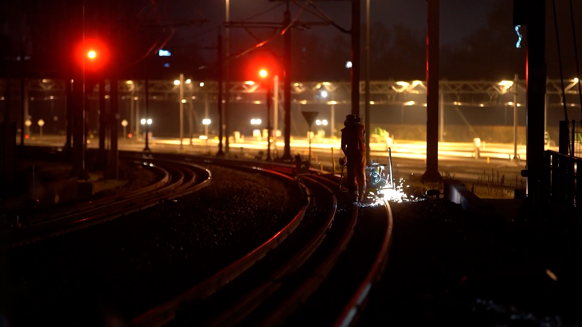 Treinverkeer naar Noord-Nederland ontregeld door koperdief bij Zwolle