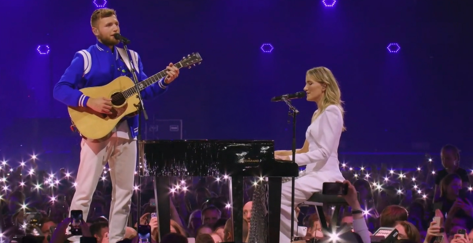 Lichtje Branden van Suzan & Freek grote kanshebber in Top 2000