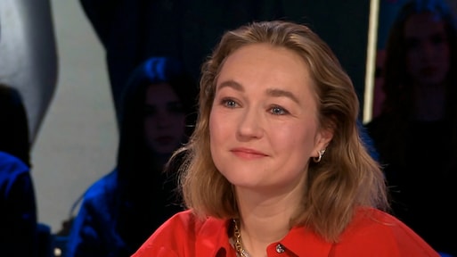 Zus Carolien Spoor woont in verzorgingstehuis vanwege ziekte van Huntington: 'Het is mensonterend'