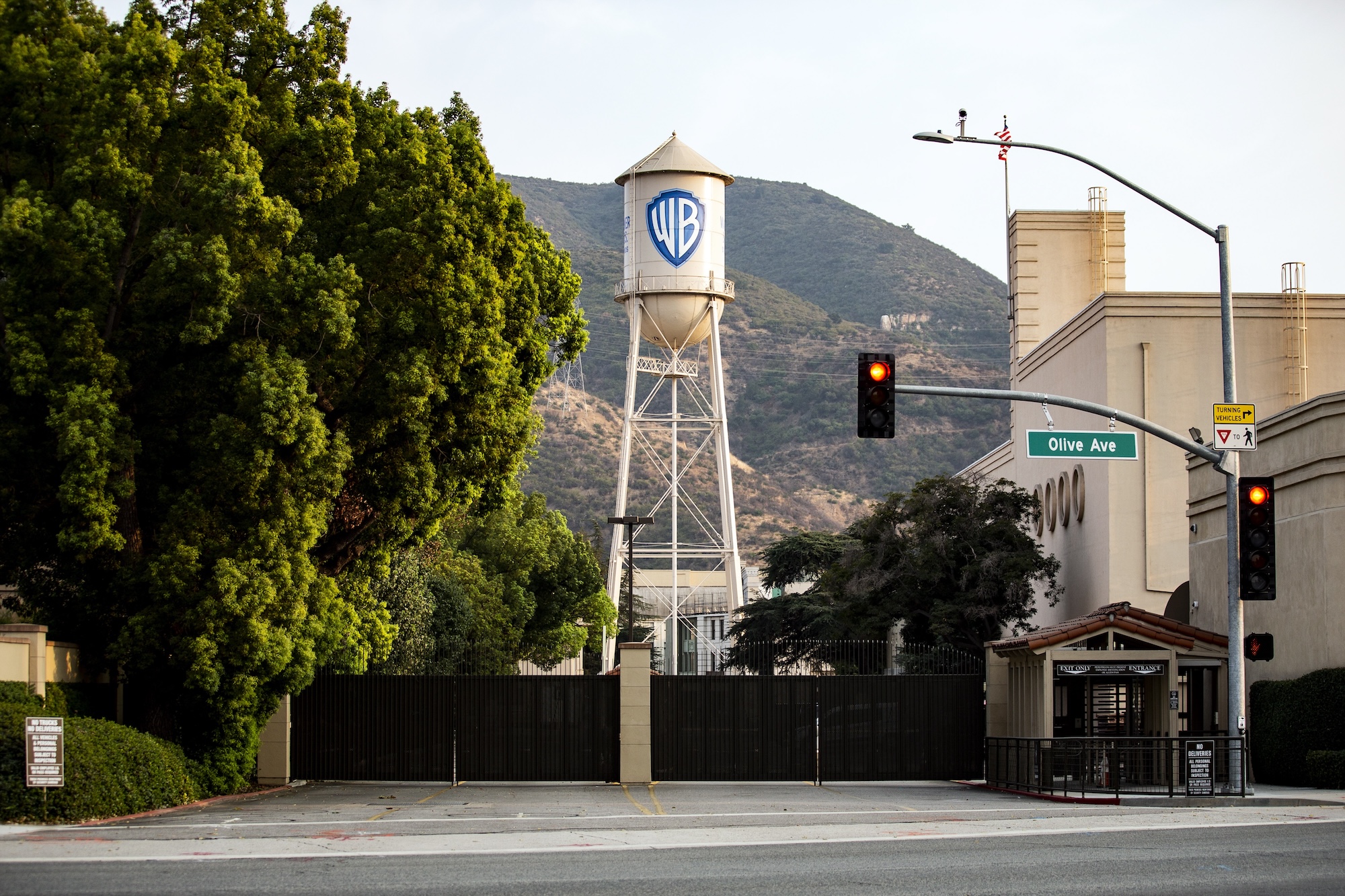 Netflix koopt Warner Bros. en HBO Max, eindelijk wat minder streamingdiensten?