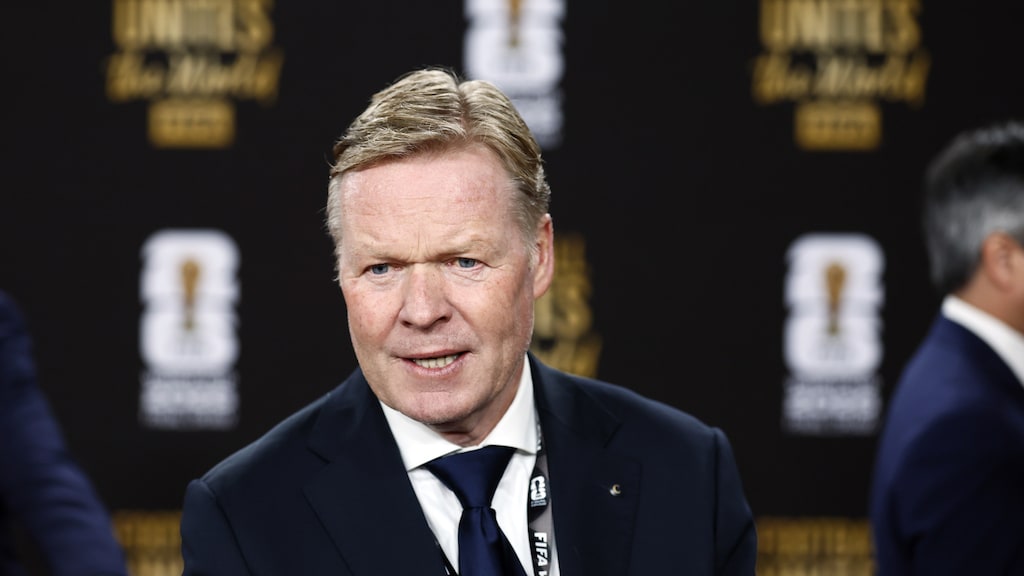 Bondscoach Ronald Koeman bij de loting vandaag