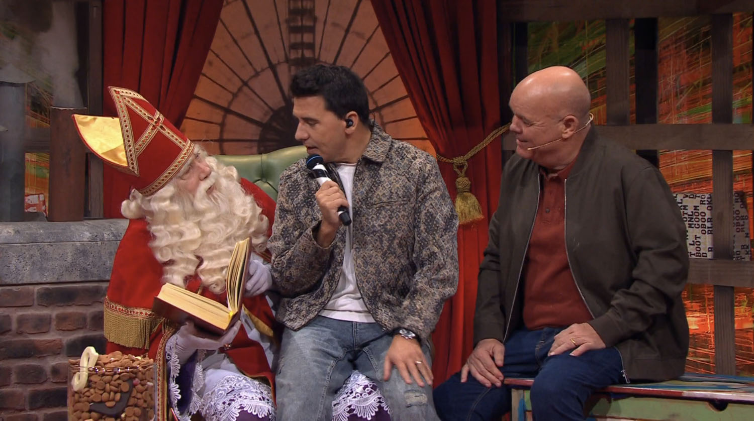 Kijkers smullen van Sint & De Leeuw: 'Pakjesavond voor grote mensen'