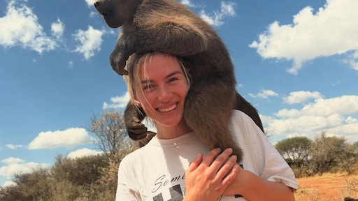 Maan geeft update vanaf wereldreis: 'Een van de leerzaamste weken van mijn leven'