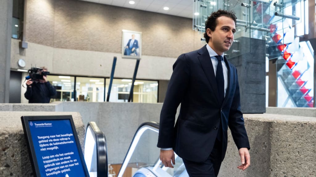 Klaver: 'Nederland koerst af op minderheidskabinet, kiezers belazerd'