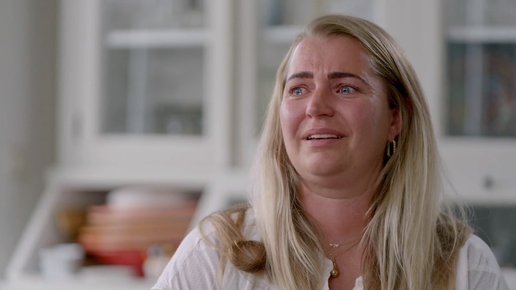 Obsessie zonder einde: Joël gelooft al 20 jaar dat Angela 'van hem is' in Zeeman Confronteert