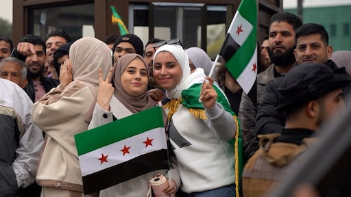 Groot feest in Syrië, maar niet voor iedereen: 'Ik ben pas blij als het land van iedereen is'