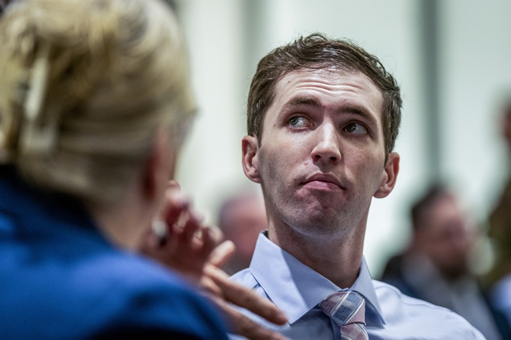 Verdachte van moord op Charlie Kirk voor het eerst in rechtbank