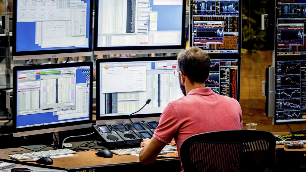 AFM: beleggers jaarlijks voor 750 miljoen euro opgelicht