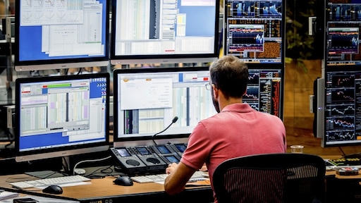 AFM: beleggers jaarlijks voor 750 miljoen euro opgelicht