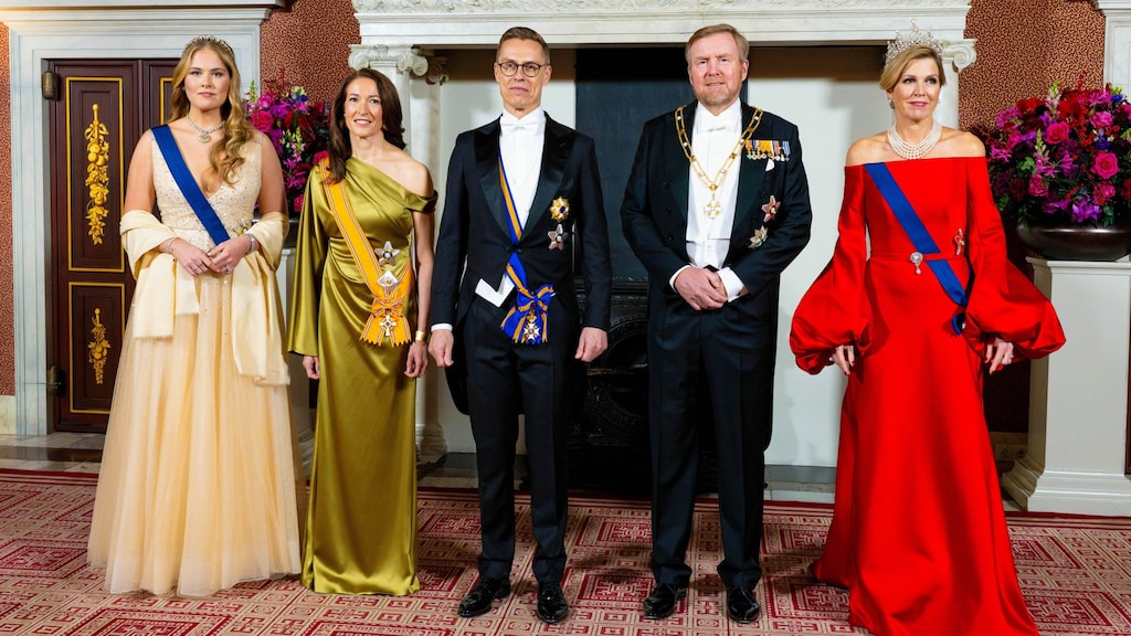 Prinses Amalia, koning Willem-Alexander en koningin Máxima