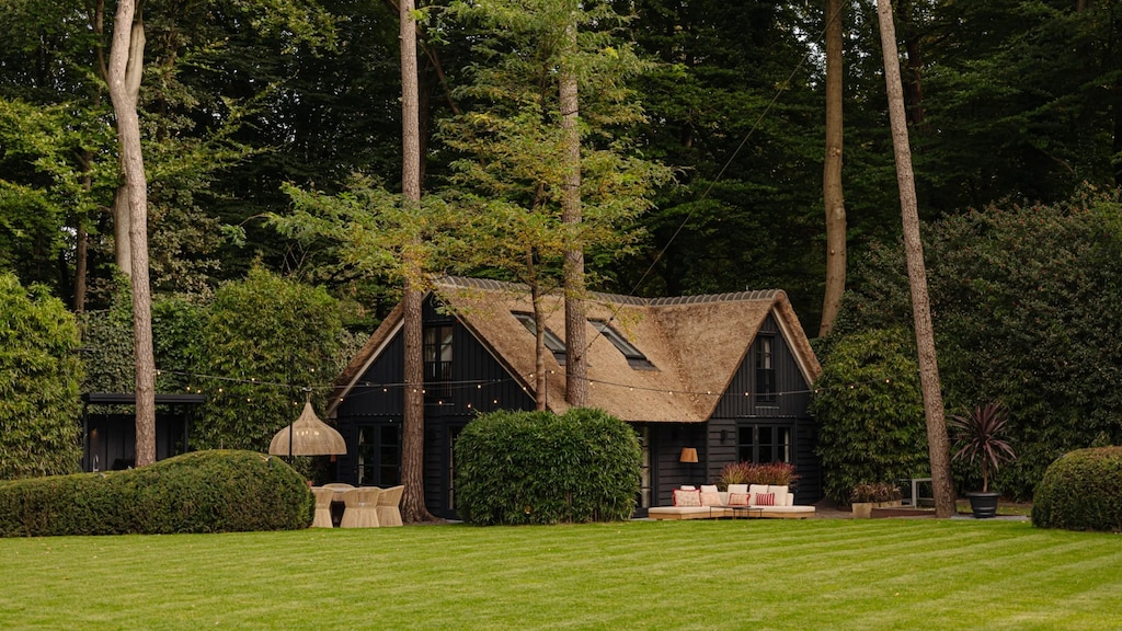Het guesthouse in de tuin