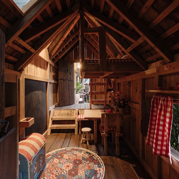 Het boomhuis van binnen