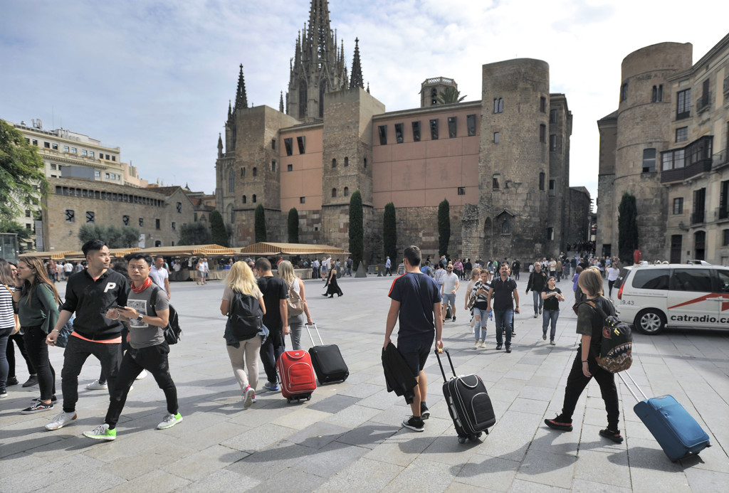 Airbnb krijgt miljoenenboete in Spanje om illegale verhuur van woningen