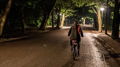 Tien jaar cel voor man (26) die vrouwen verkrachtte en minderjarige meisjes filmde