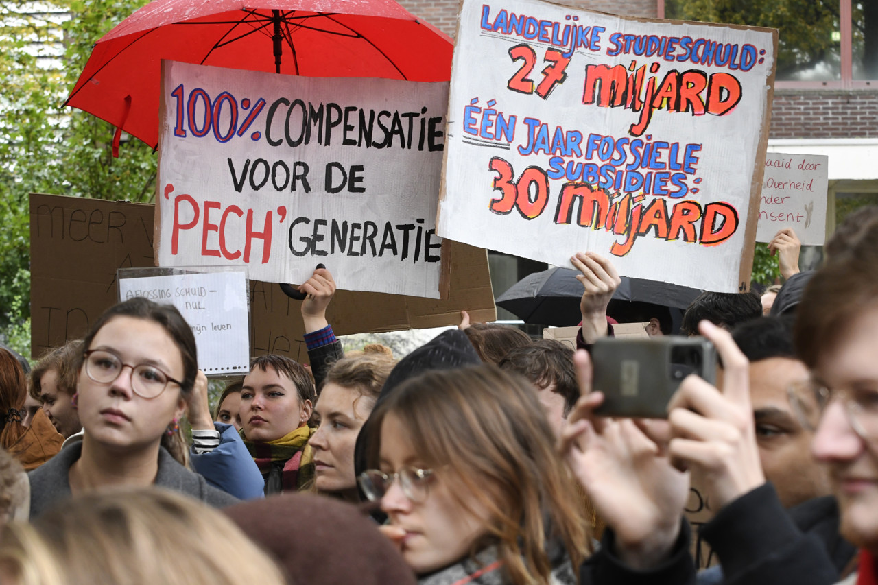 'Laat studieschuld niet langer meetellen bij nieuwe hypotheekaanvraag'