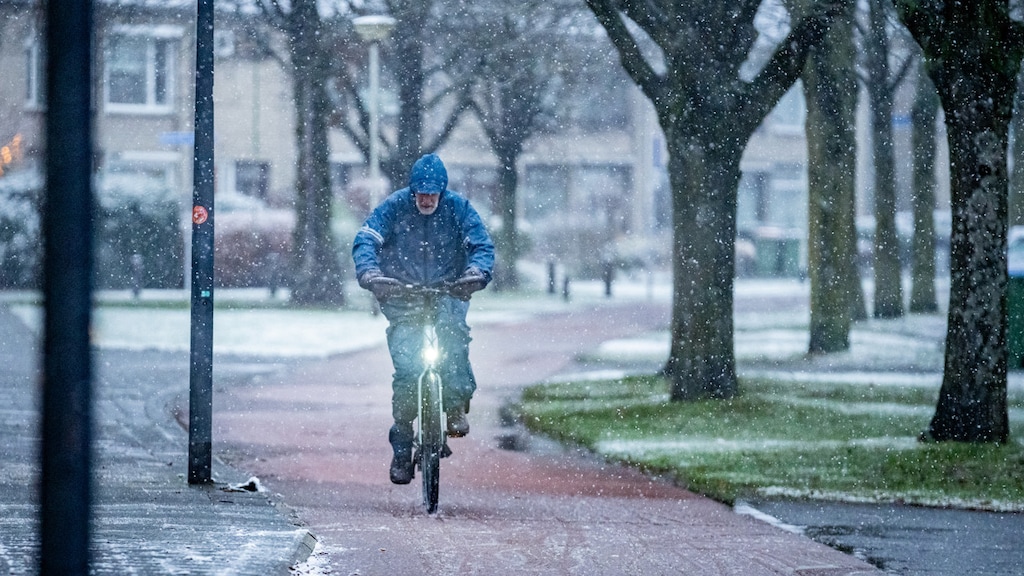 Oproep: maak fietsen naar werk aantrekkelijker | Nieuwe voorzitter CNV