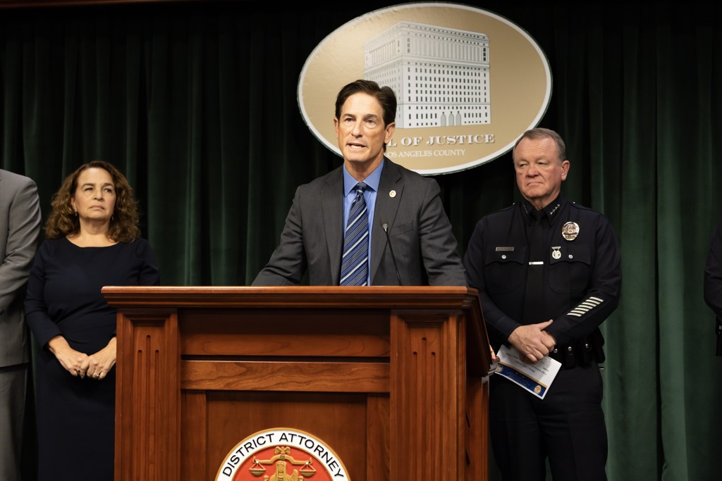 De aanklachten tegen Nick Reiner werden tijdens een persconferentie bekendgemaakt.