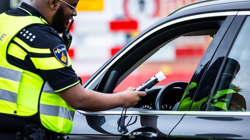 Rijden onder invloed: fors meer mensen moeten verplicht op cursus