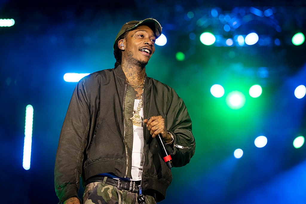 Rapper Wiz Khalifa veroordeeld tot celstraf na wietincident in Roemenië