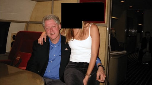 Justitie VS maakt Epstein-documenten openbaar, inclusief foto's van Clinton met slachtoffers