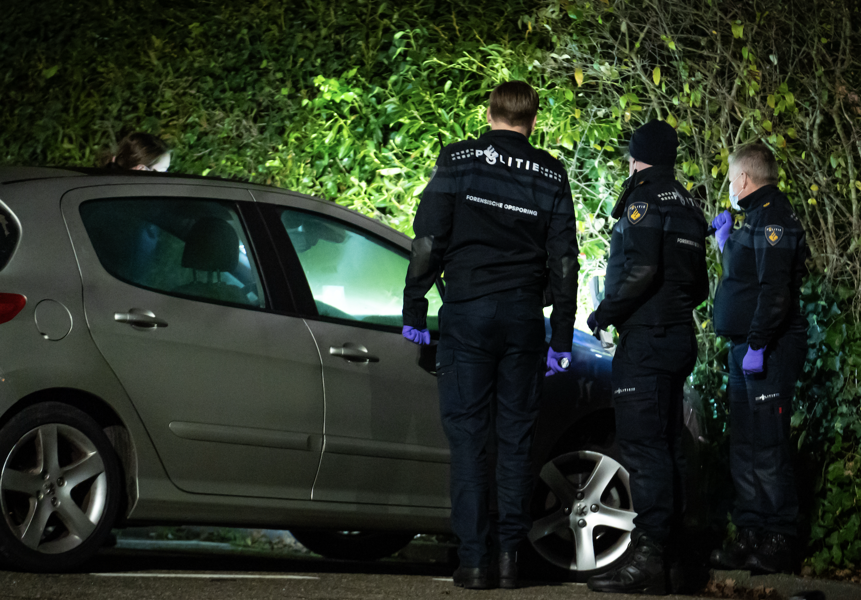 Schietpartij bij McDonald's Barendrecht, minstens één auto geraakt