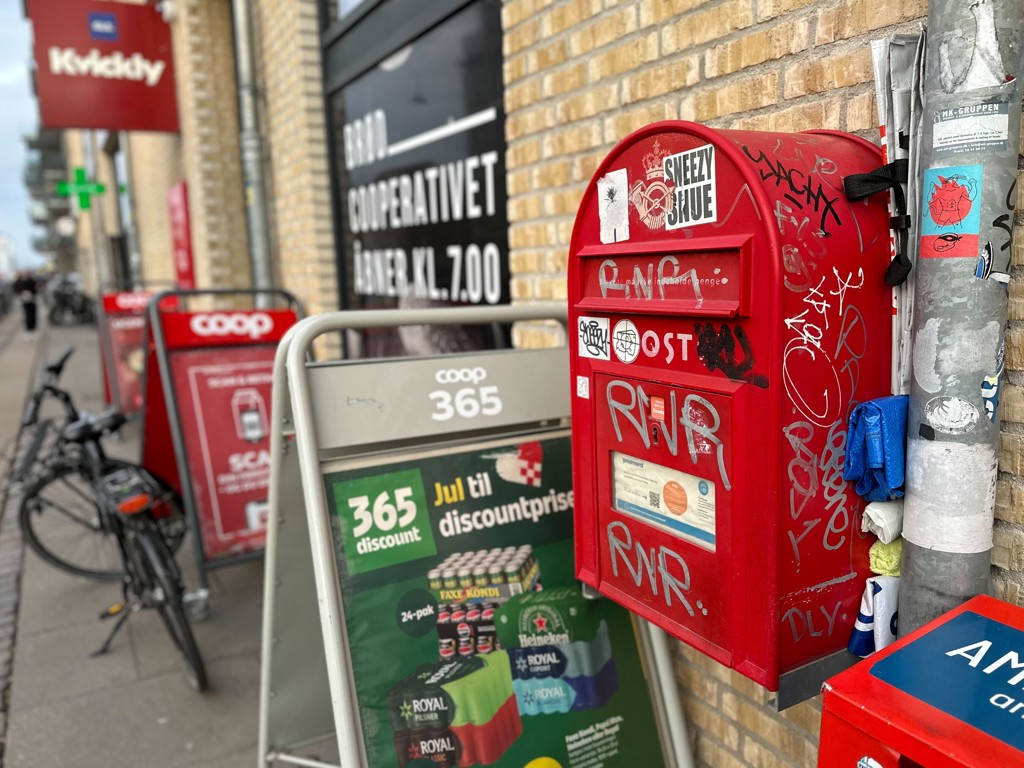 Denemarken stopt postbezorging na 400 jaar, ook verandering in Nederland