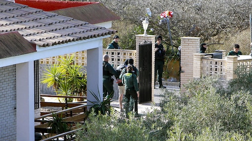 Twee toeristen doodgemarteld in Spaans vakantiehuis, derde zeer ernstig gewond