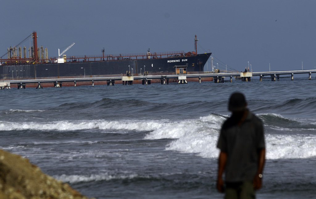 Trump: Venezuela “da entre 30 y 50 millones de barriles de petróleo a Estados Unidos”