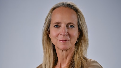 Ziekte maakte Floortje Dessing 'erg onzeker' over reisprogramma: 'Kan ik dit nog wel?'