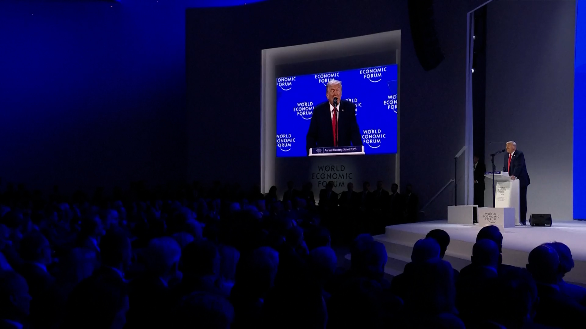 Trump in Davos blijft erbij: VS gaat Groenland overnemen, maar zonder geweld