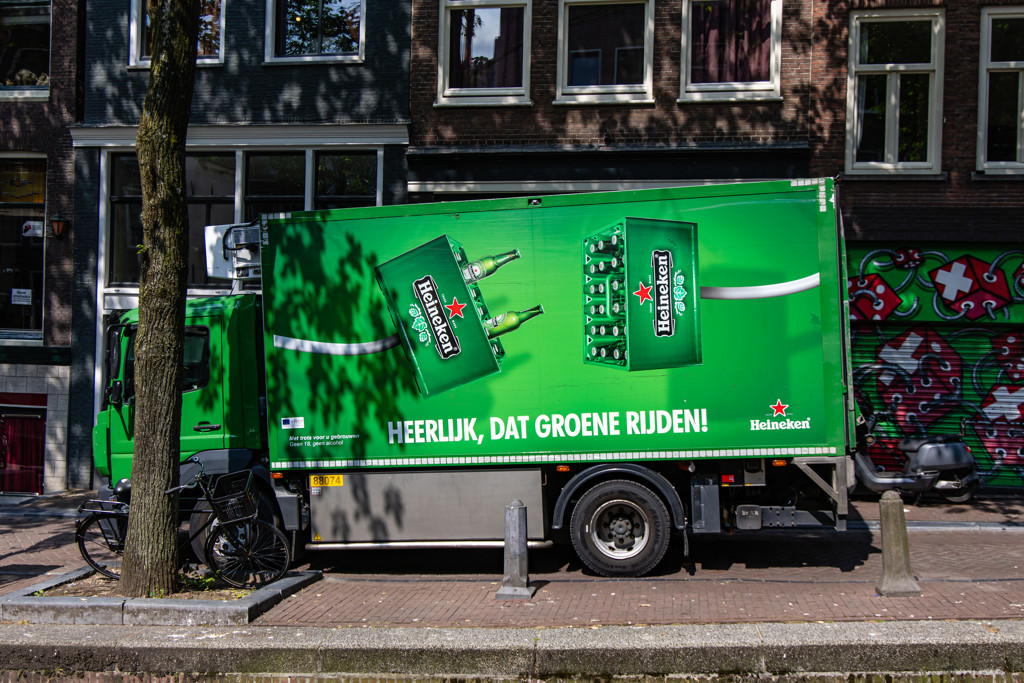 Kwetsbare kades, onveilige verkeerssituaties: geen zwaar vrachtverkeer meer op de Wallen