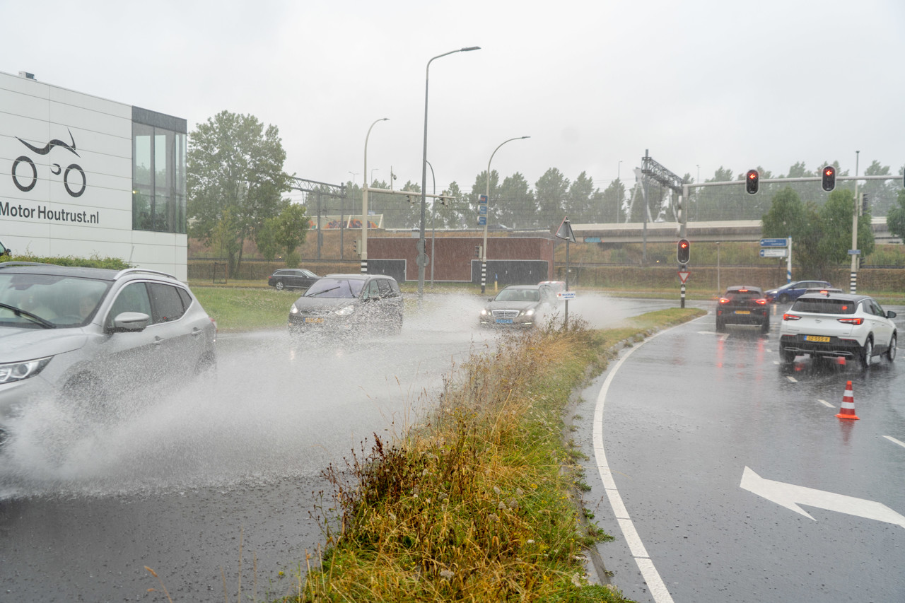 'Geen gevoel van urgentie': Nederland slecht voorbereid op extreme regen