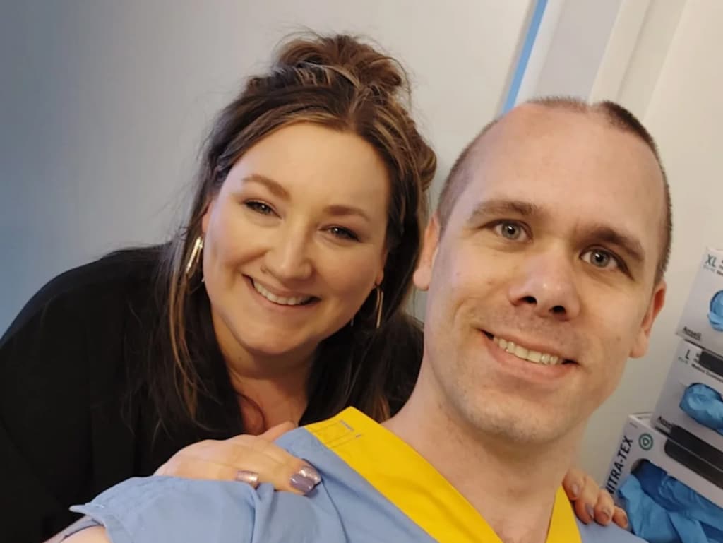 Alex uit Over Mijn Lijk opgenomen in hospice: 'Het is heel zwaar'