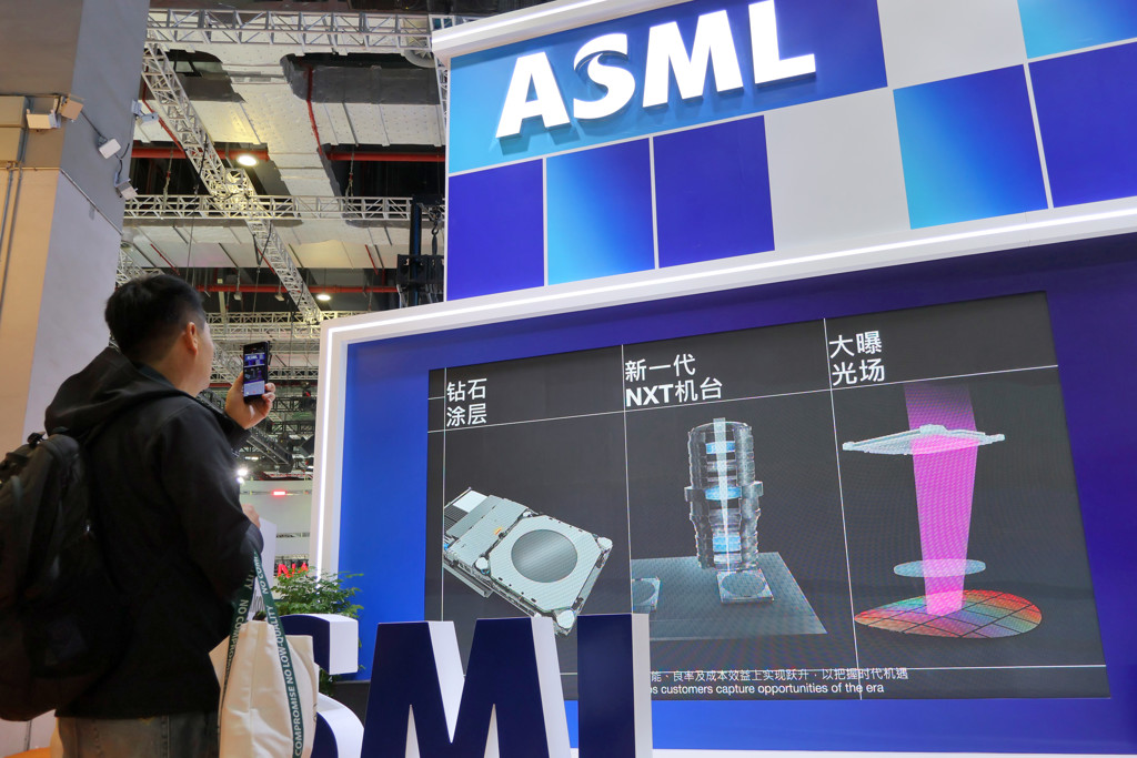 ASML schrapt 1700 banen ondanks recordomzet