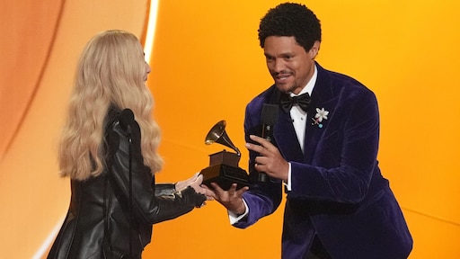 Trump woedend: dreigt met rechtszaak tegen 'loser Noah' na Grammy's