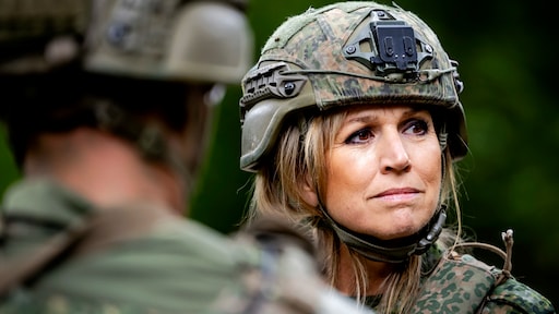 Koningin Máxima wordt reservist in het Nederlandse leger