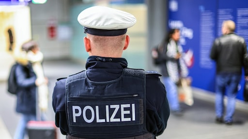 Duitse treinconducteur (36) overleden na aanval van zwartrijder