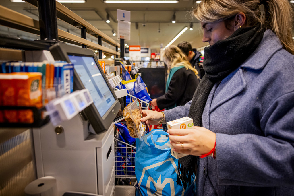 Voedselprijzen drukken inflatie omlaag naar 2,4 procent