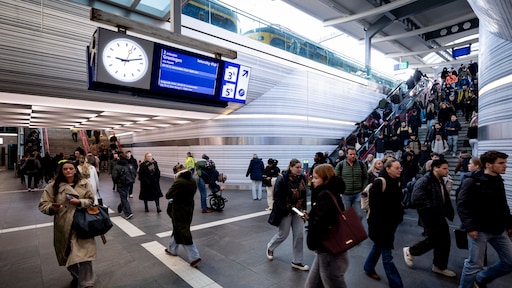 Waarom NS kiest voor Amerikaans IT-bedrijf: 'Worstelen ermee'